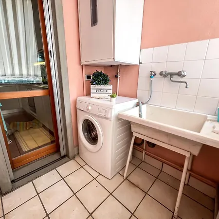 Denver Vista Mare Con Garage Rif A808 *