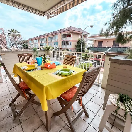Apartament Denver Vista Mare Con Garage Rif A808